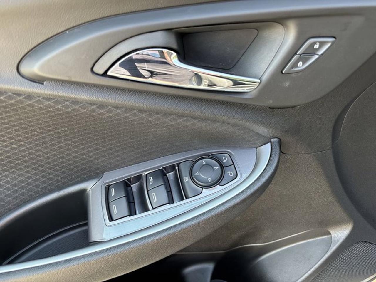 2024 Chevrolet Malibu LT 2WD | Panoramic Sunroof Photo
