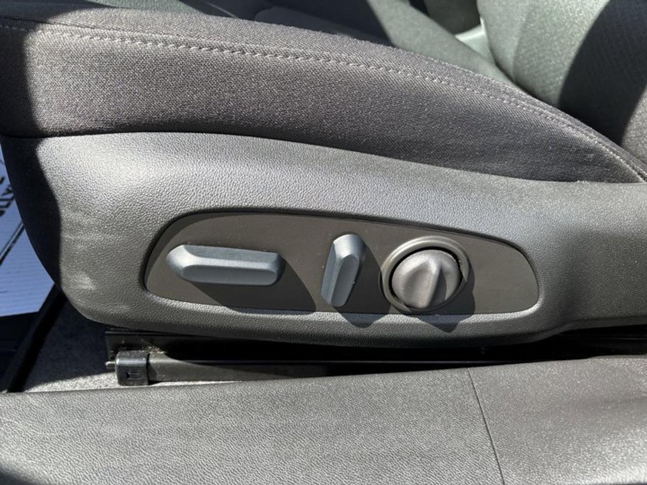 2024 Chevrolet Malibu LT 2WD | Panoramic Sunroof Photo
