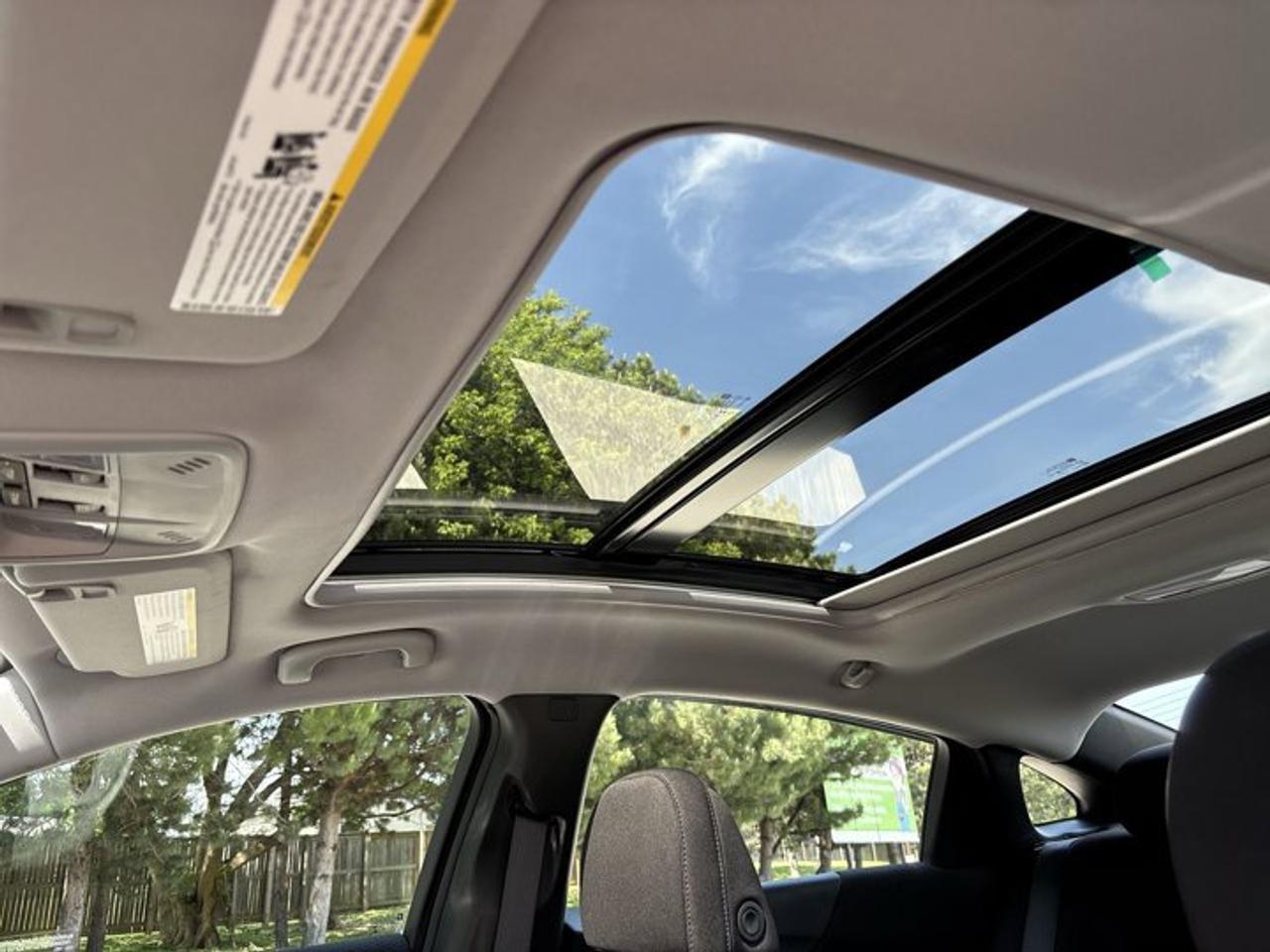 2024 Chevrolet Malibu LT 2WD | Panoramic Sunroof Photo