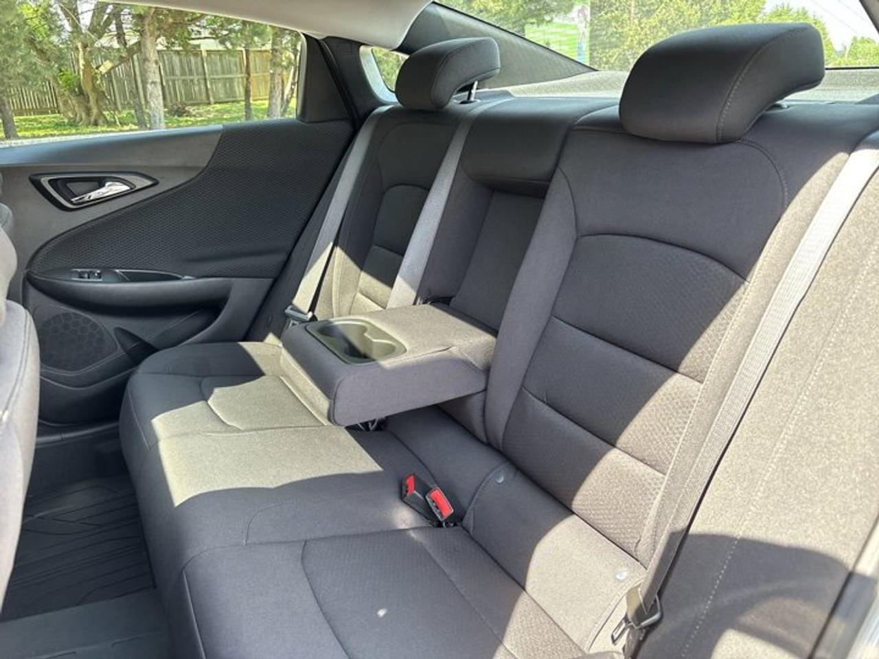 2024 Chevrolet Malibu LT 2WD | Panoramic Sunroof Photo