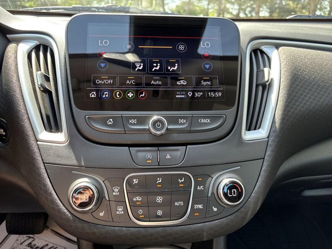 2024 Chevrolet Malibu LT 2WD | Panoramic Sunroof Photo