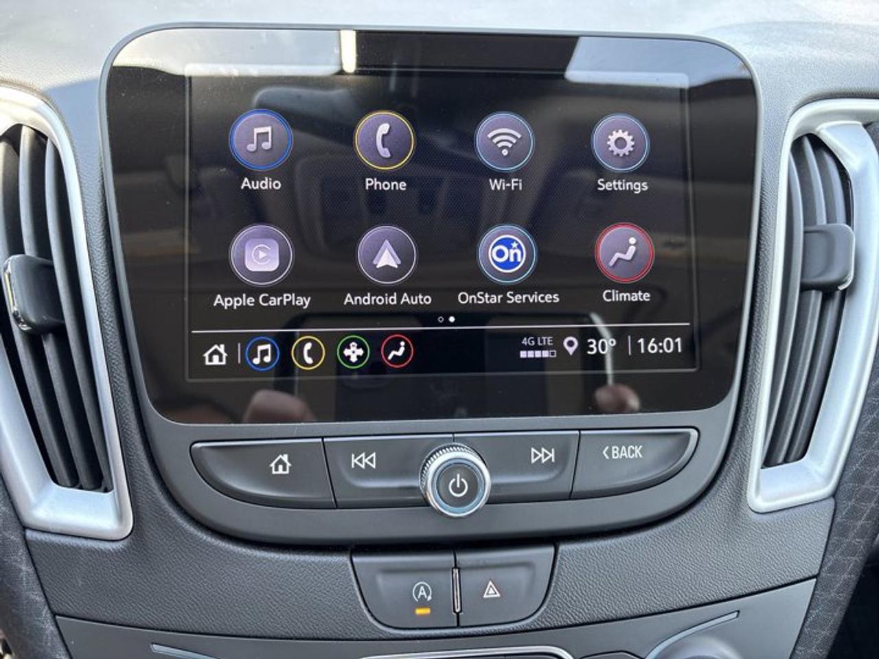 2024 Chevrolet Malibu LT 2WD | Panoramic Sunroof Photo