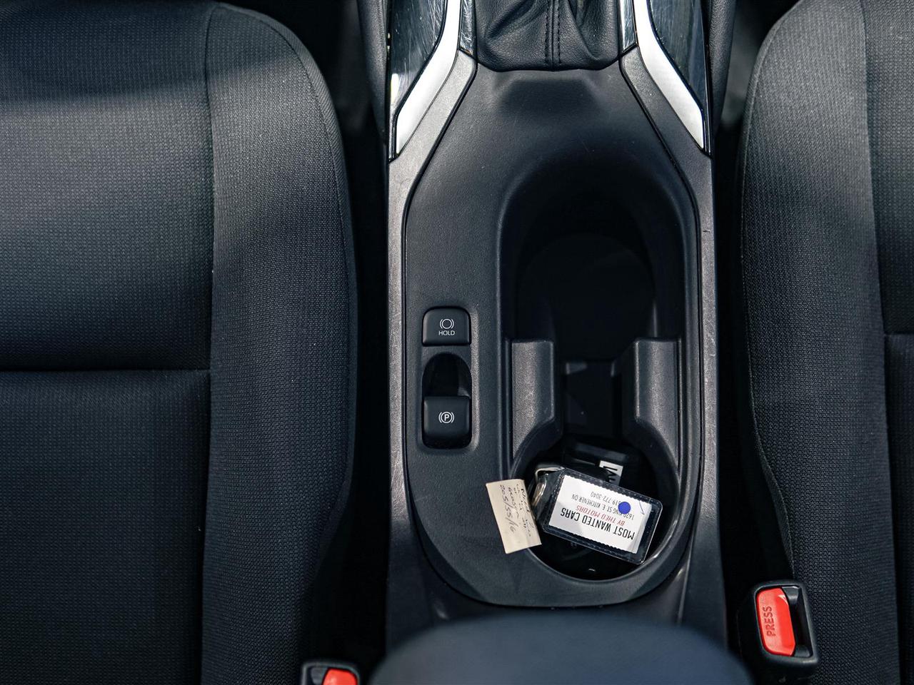 2025 Toyota Corolla LE | NO ACCIDENTS | BLIND SPOT | APP CONNECT Photo