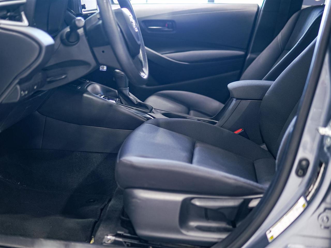 2025 Toyota Corolla LE | NO ACCIDENTS | BLIND SPOT | APP CONNECT Photo