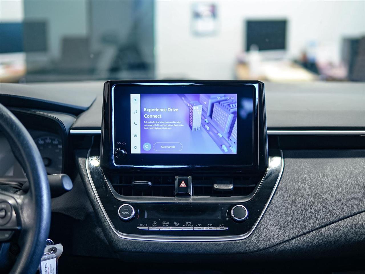 2025 Toyota Corolla LE | NO ACCIDENTS | BLIND SPOT | APP CONNECT Photo