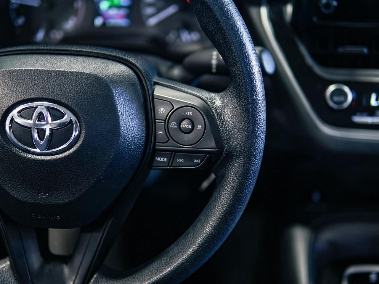 2025 Toyota Corolla LE | NO ACCIDENTS | BLIND SPOT | APP CONNECT Photo