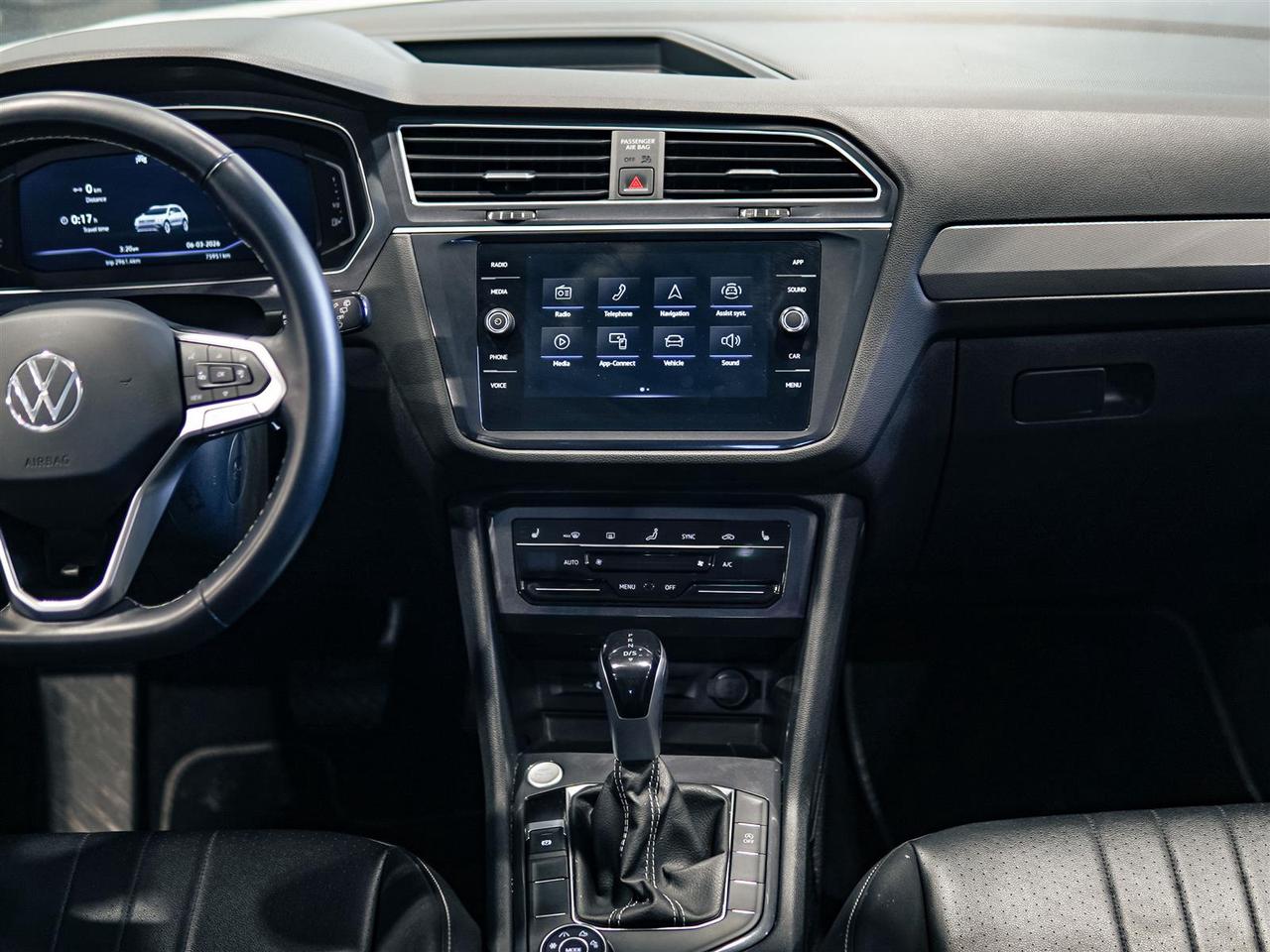 2024 Volkswagen Tiguan COMFORTLINE | AWD | NO ACCIDENTS | LEATHER Photo