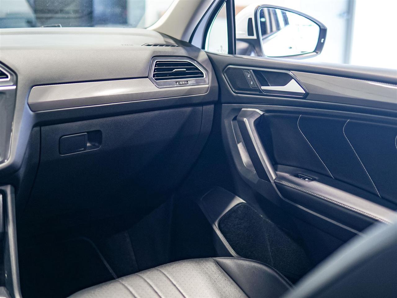 2024 Volkswagen Tiguan COMFORTLINE | AWD | NO ACCIDENTS | LEATHER Photo