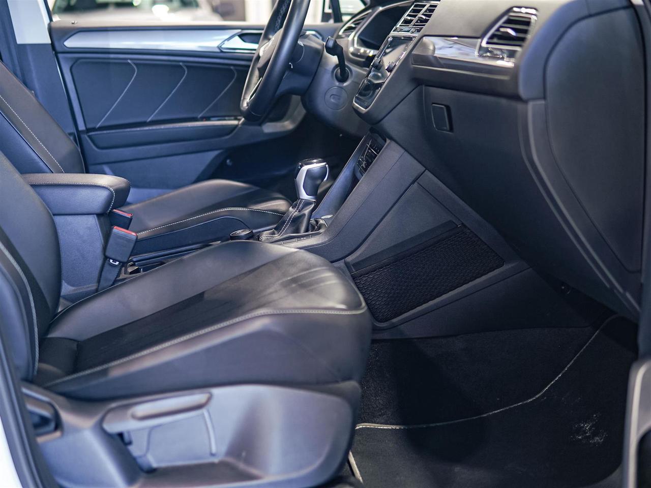 2024 Volkswagen Tiguan COMFORTLINE | AWD | NO ACCIDENTS | LEATHER Photo