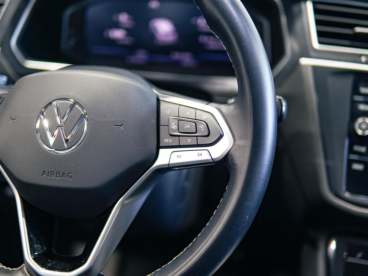 2024 Volkswagen Tiguan COMFORTLINE | AWD | NO ACCIDENTS | LEATHER Photo