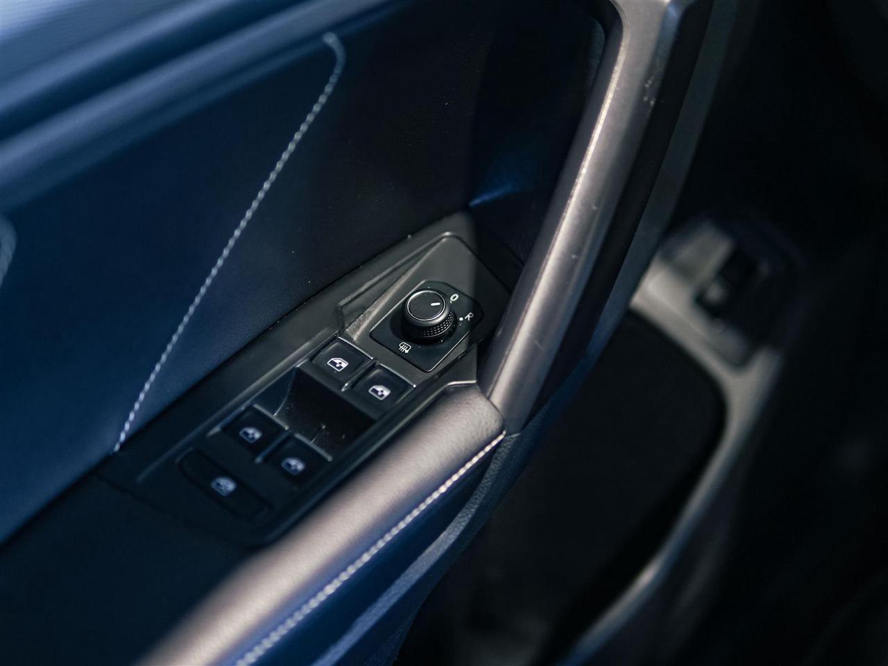 2024 Volkswagen Tiguan COMFORTLINE | AWD | NO ACCIDENTS | LEATHER Photo
