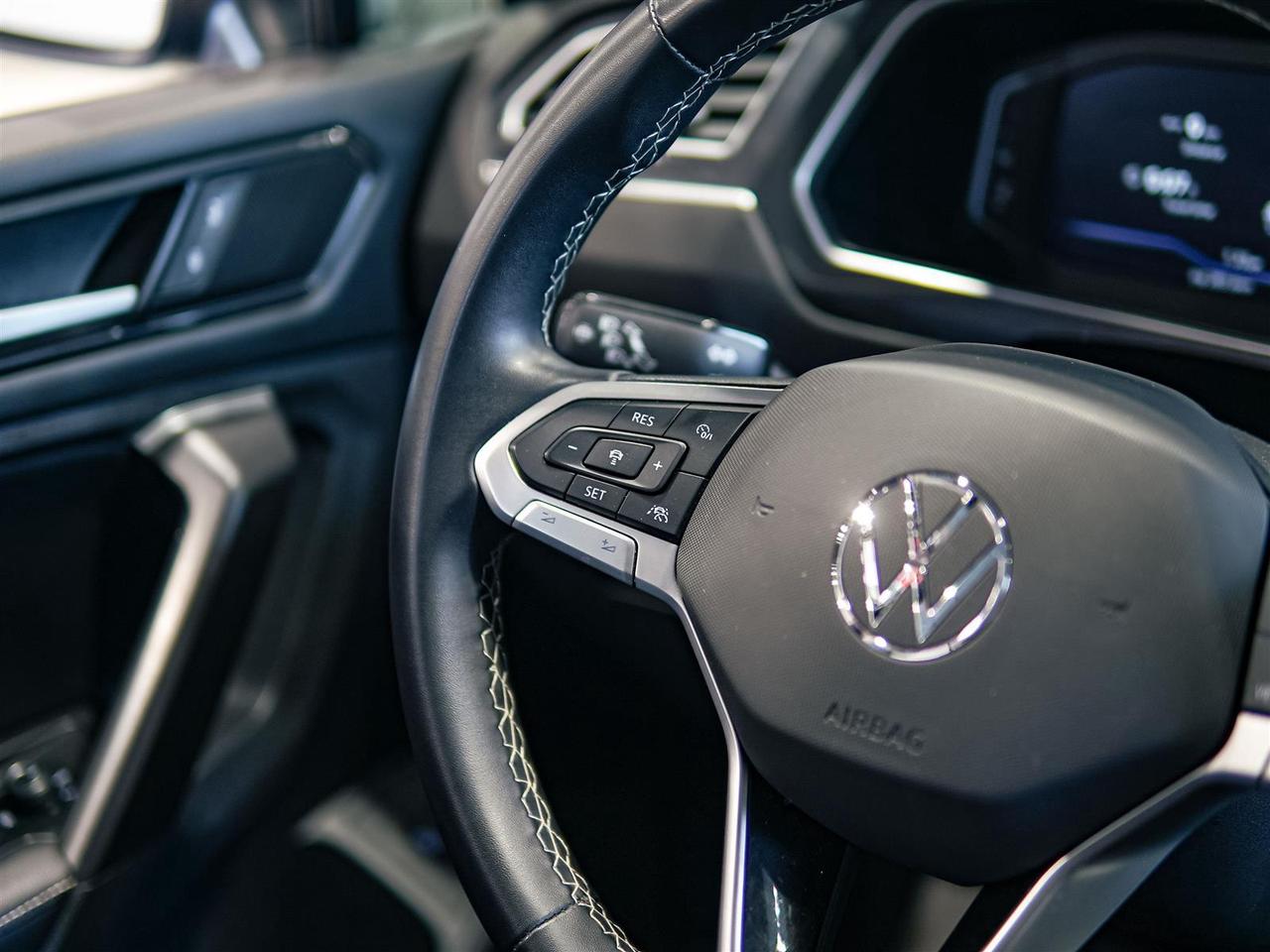 2024 Volkswagen Tiguan COMFORTLINE | AWD | NO ACCIDENTS | LEATHER Photo