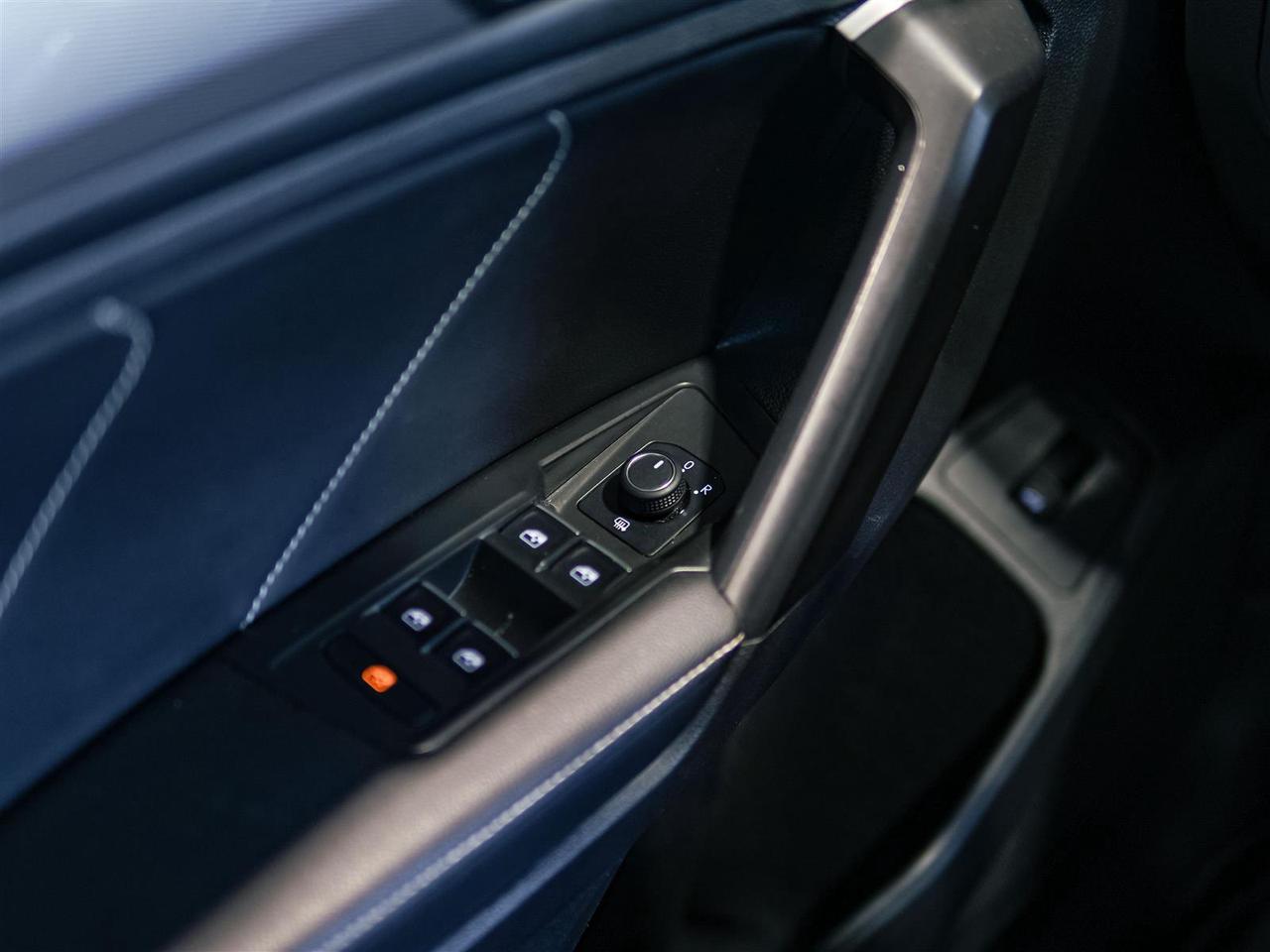 2024 Volkswagen Tiguan COMFORTLINE | AWD | NO ACCIDENTS | LEATHER Photo