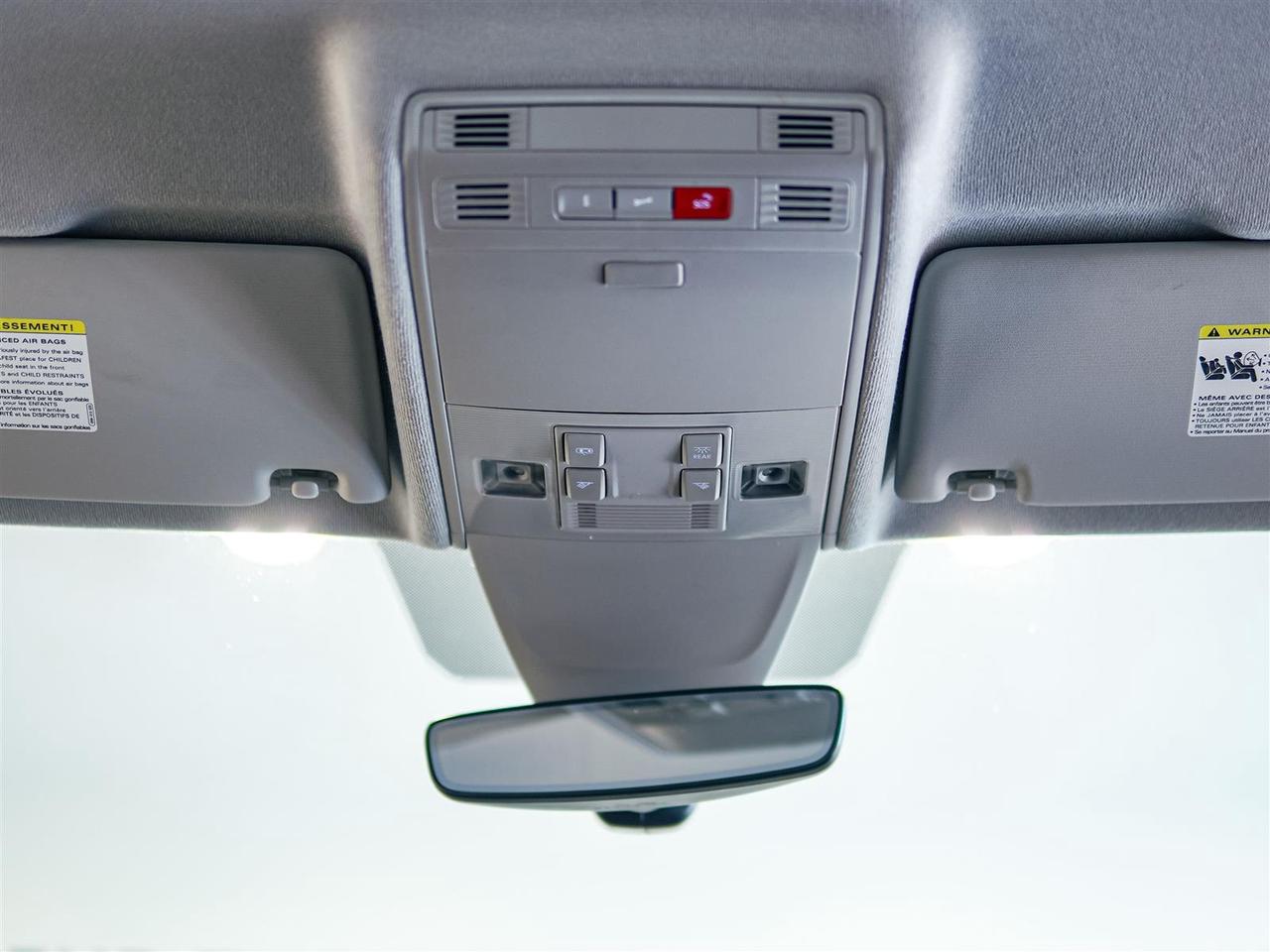 2024 Volkswagen Tiguan COMFORTLINE | AWD | NO ACCIDENTS | LEATHER Photo