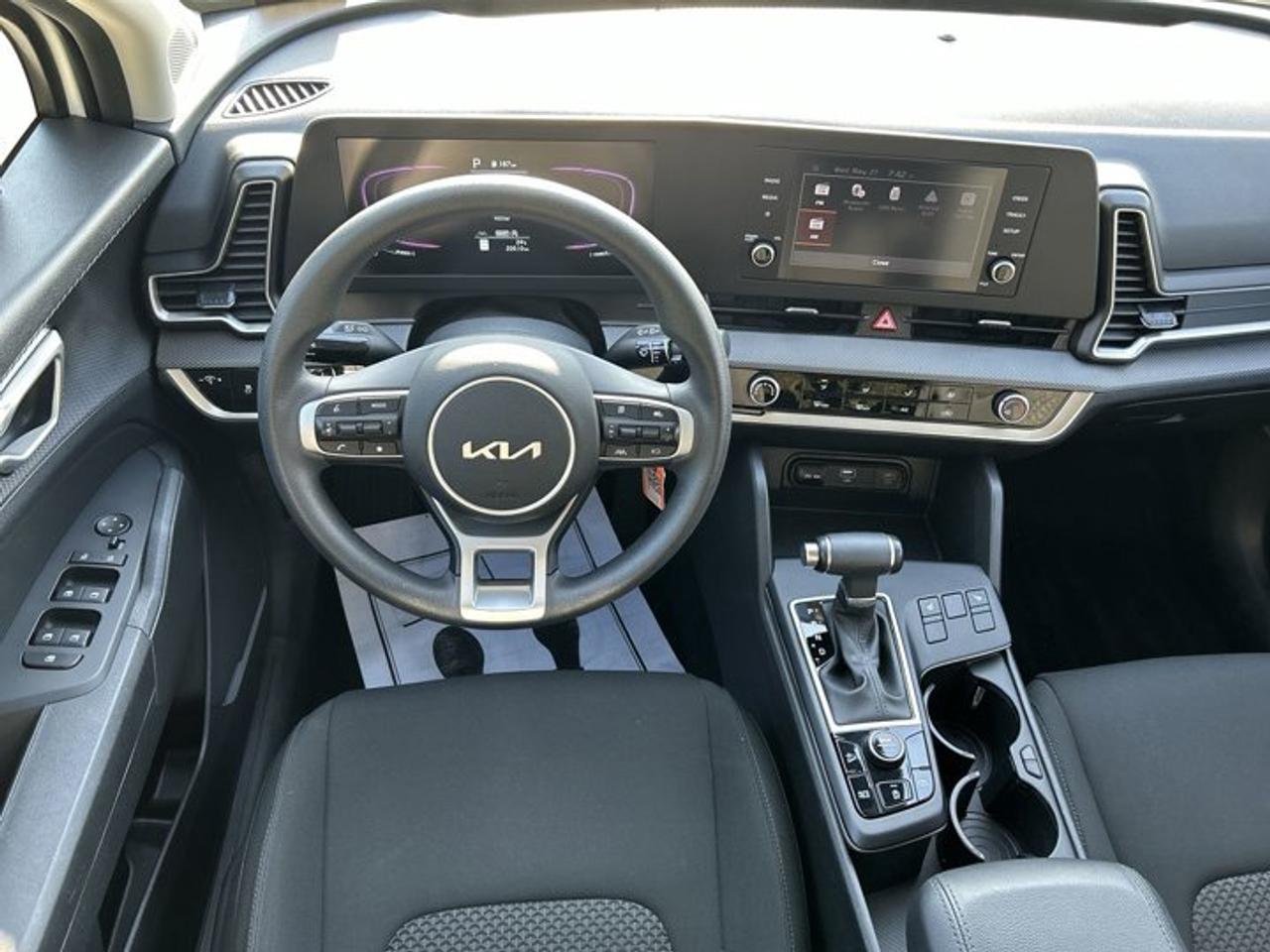 2023 Kia Sportage LX AWD | ONE OWNER | NO ACCIDENTS Photo