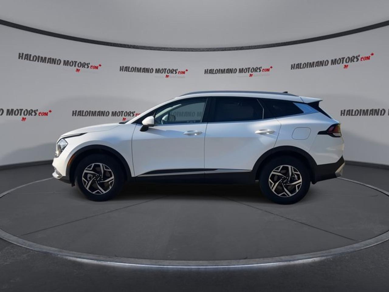 2023 Kia Sportage LX AWD | ONE OWNER | NO ACCIDENTS Photo