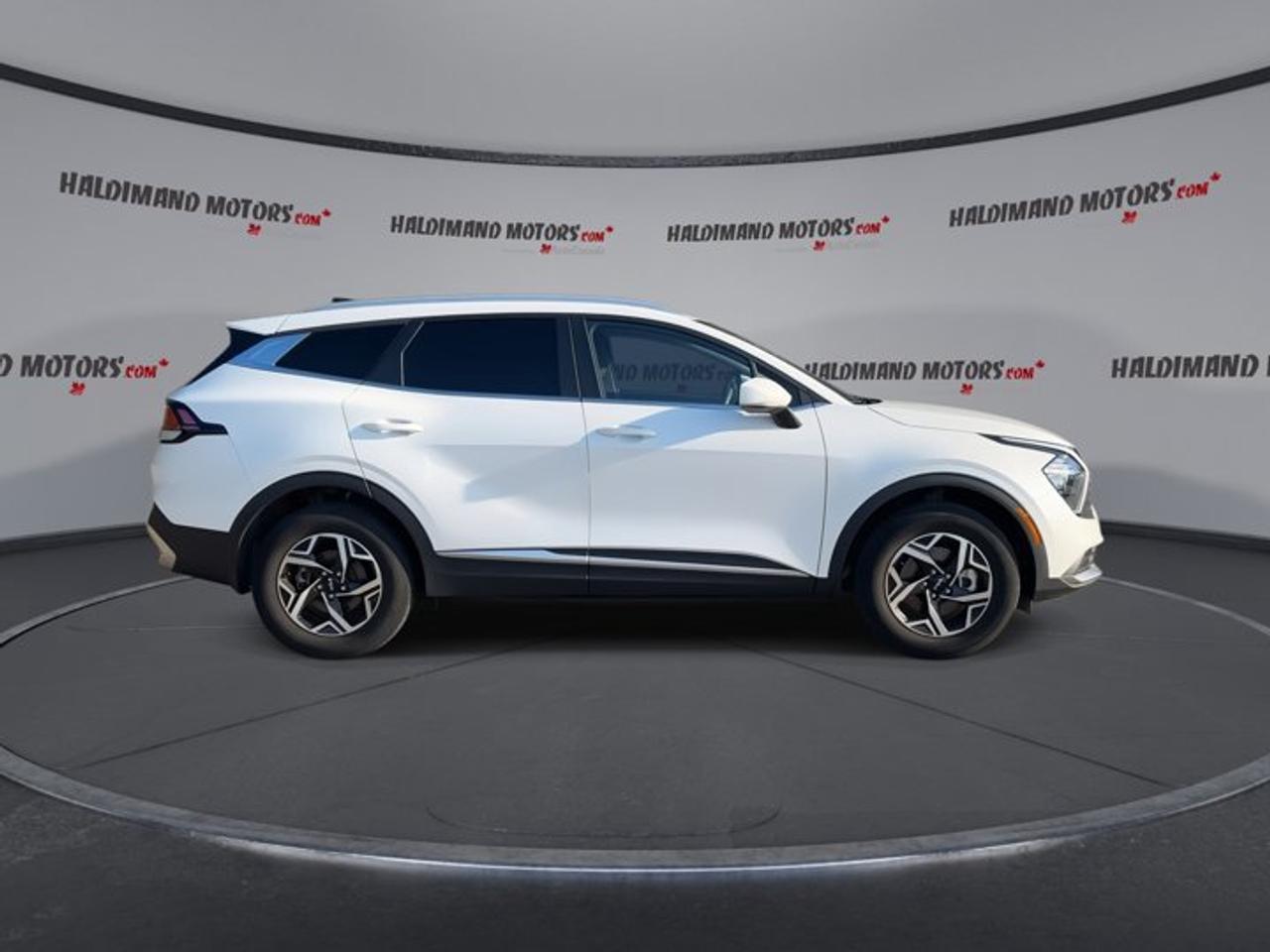 2023 Kia Sportage LX AWD | ONE OWNER | NO ACCIDENTS Photo