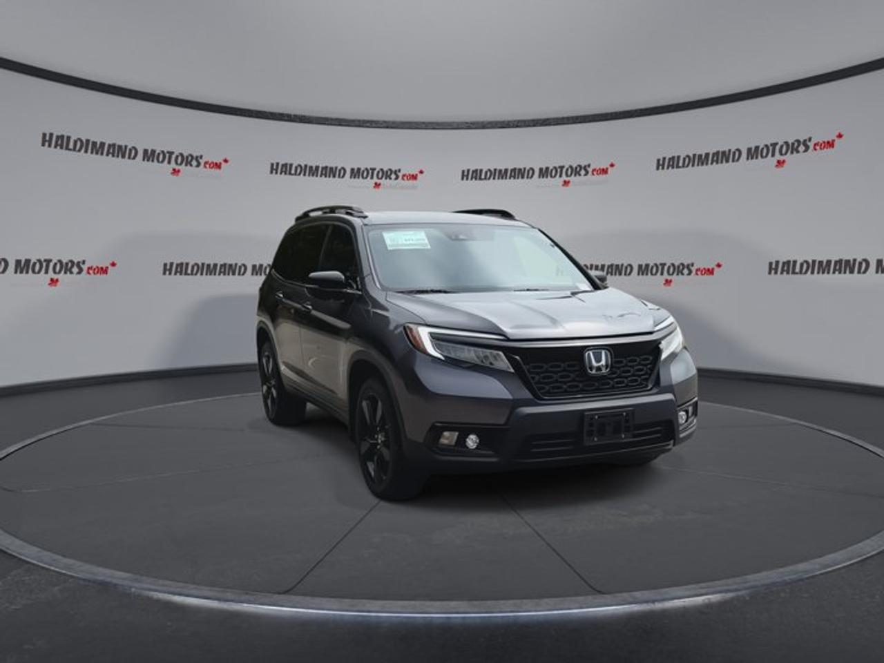 2019 Honda Passport Touring AWD | No Accidents | Ventilated Seats | Sunroof | Leather Seats Photo