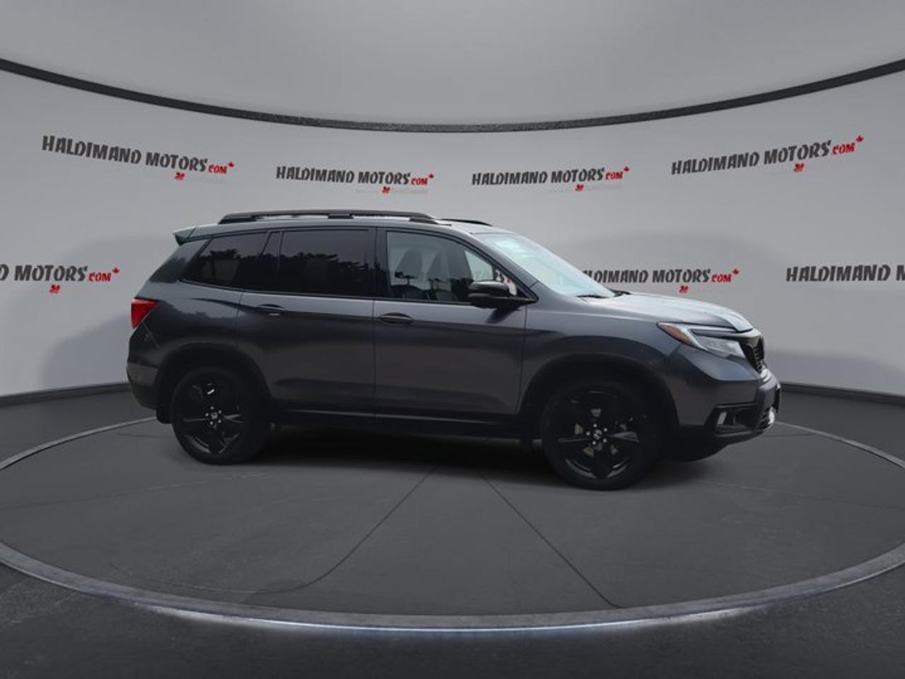 2019 Honda Passport Touring AWD | No Accidents | Ventilated Seats | Sunroof | Leather Seats Photo