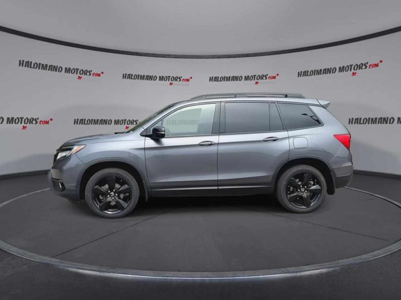 2019 Honda Passport Touring AWD | No Accidents | Ventilated Seats | Sunroof | Leather Seats Photo