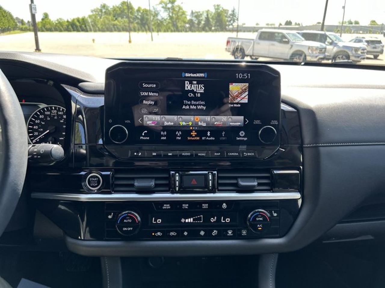 2024 Nissan Pathfinder SL 4WD | No Accidents | Leather Seats | 360 Camera Photo