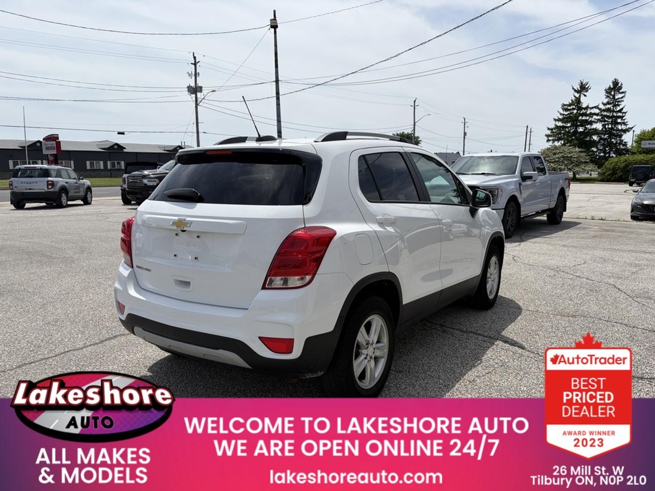 2022 Chevrolet Trax AWD 4dr LT Photo