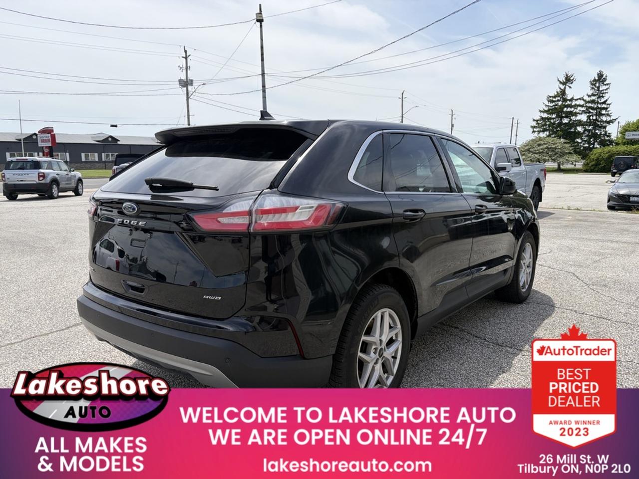 2023 Ford Edge SEL AWD Photo4