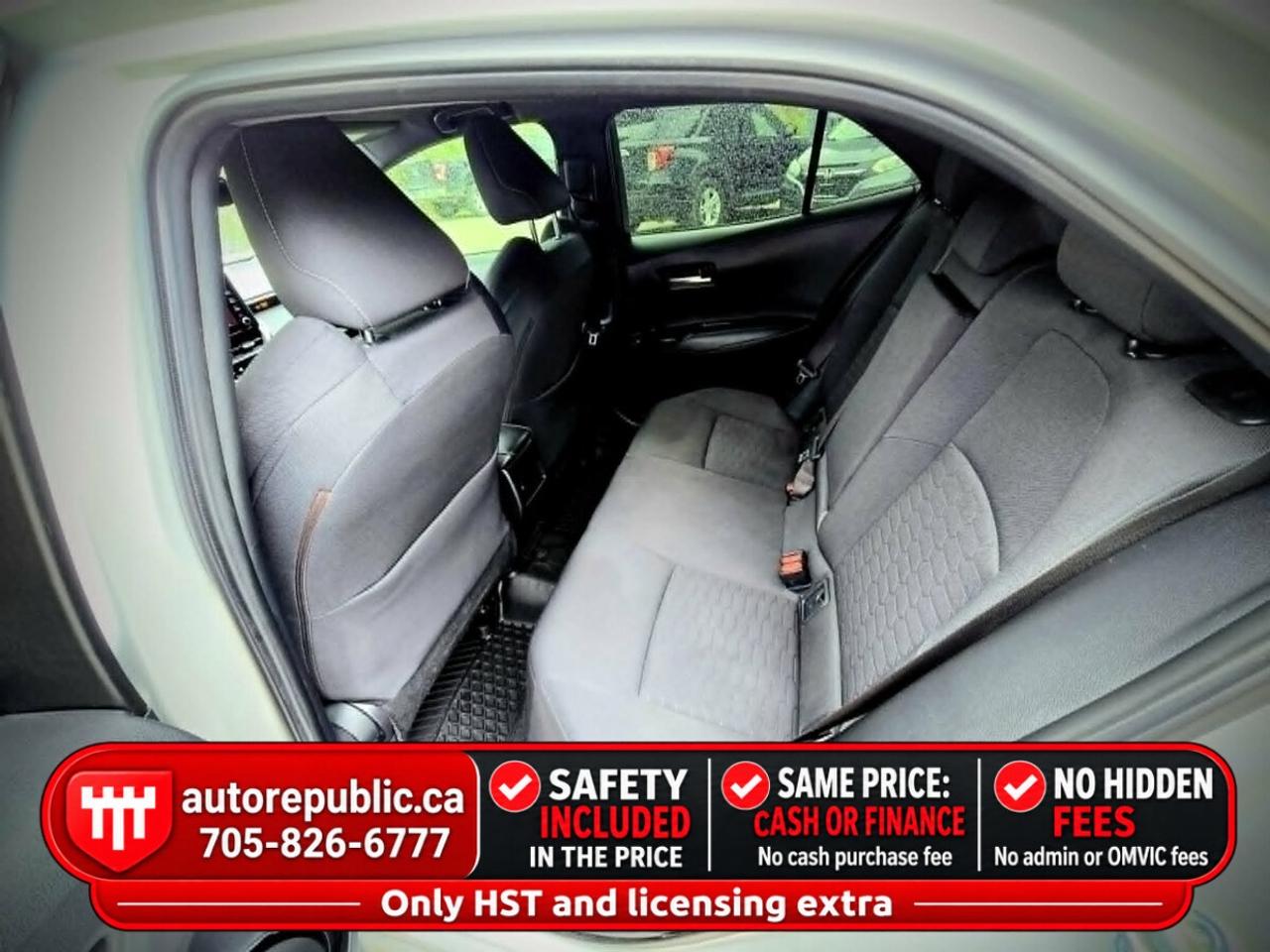 2020 Toyota Corolla Hatchback LE Certified Well Maintained Reliable Photo