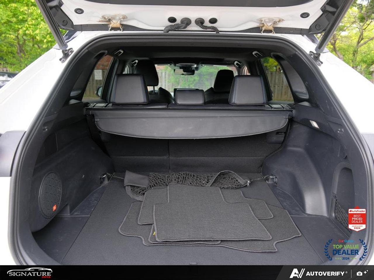 2023 Toyota RAV4 Hybrid XSE AWD No Accident Sunroof Leather Carplay BSM Photo