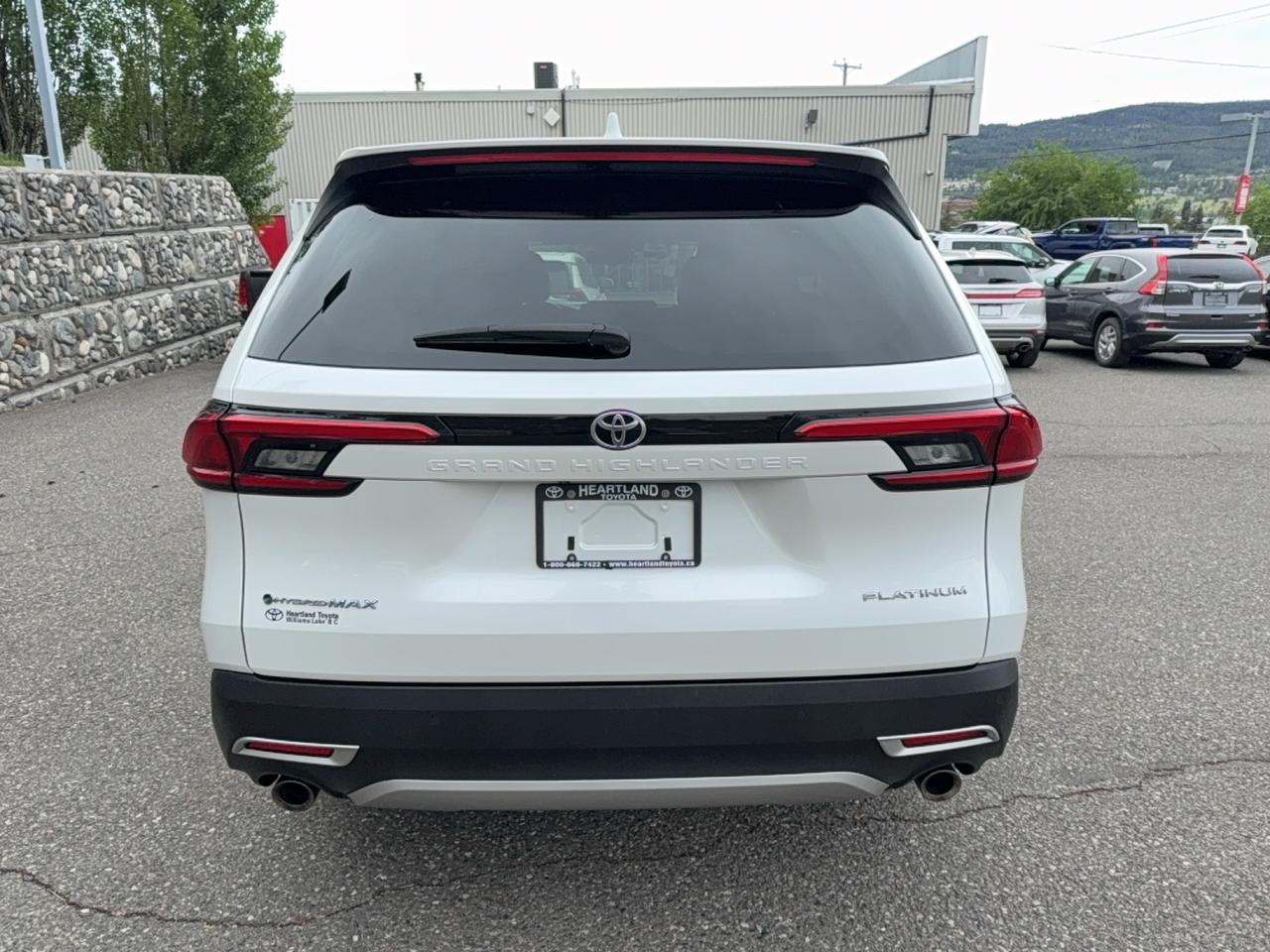 2024 Toyota Grand Highlander Platinum Hybr MAX Photo