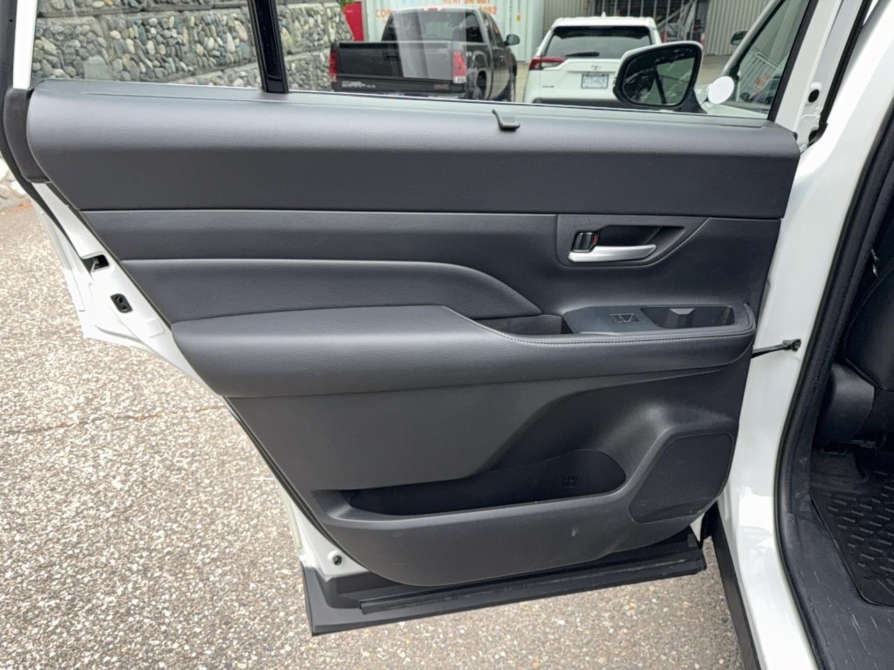 2024 Toyota Grand Highlander Platinum Hybr MAX Photo