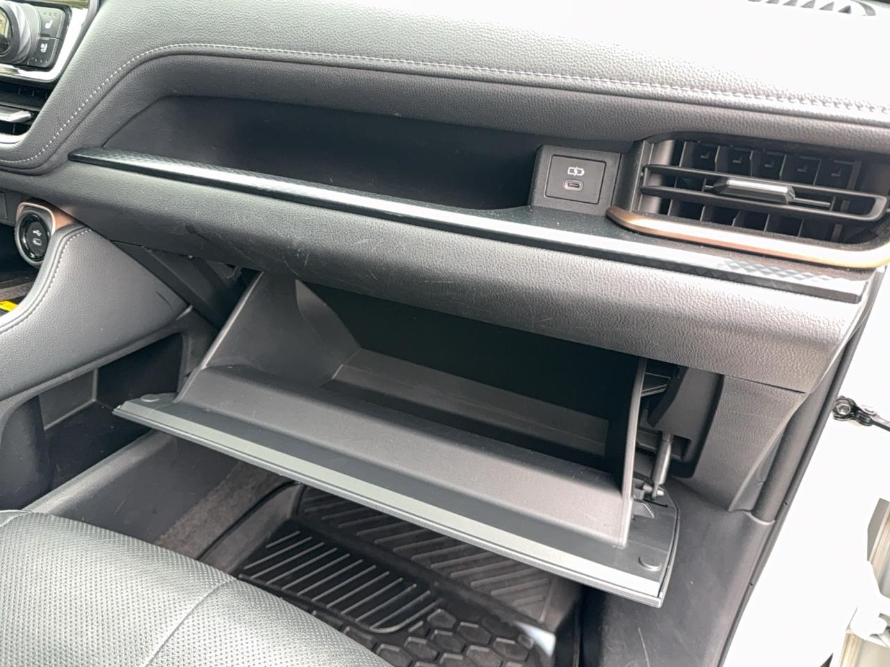 2024 Toyota Grand Highlander Platinum Hybr MAX Photo