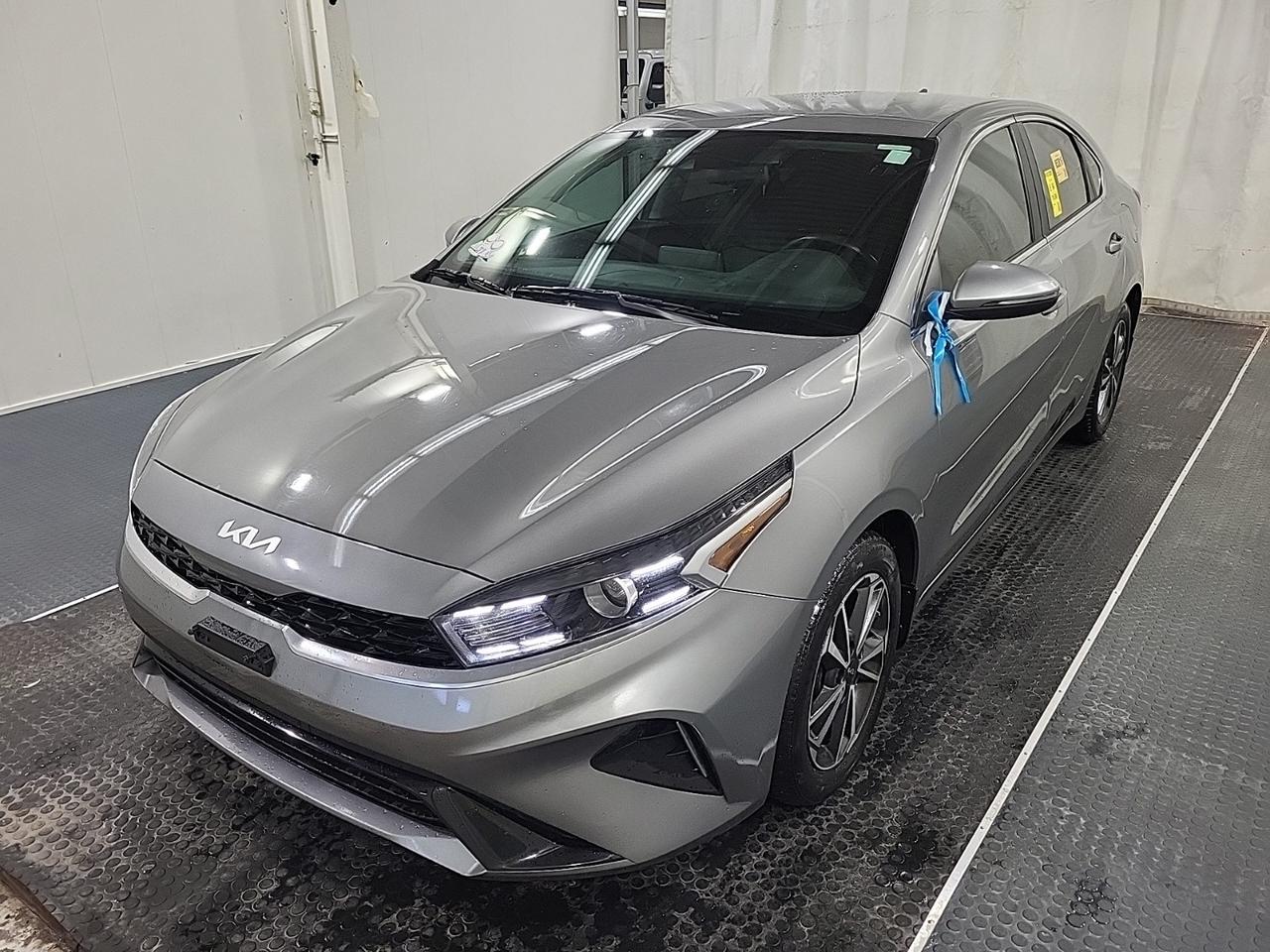 2022 Kia Forte EX