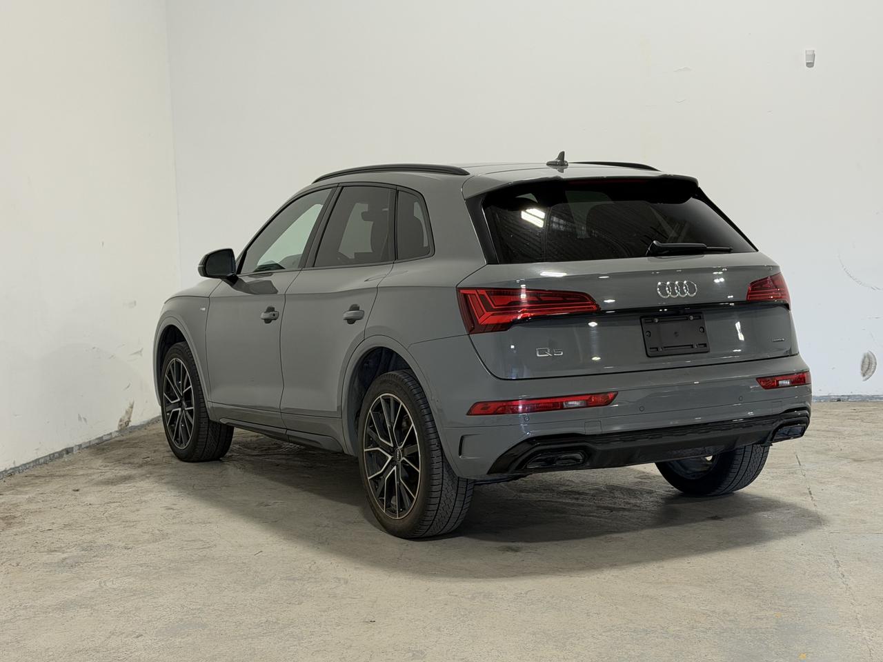 2022 Audi Q5 PROGRESSIV | NARDO | BLACK OPTICS | SLINE | Photo