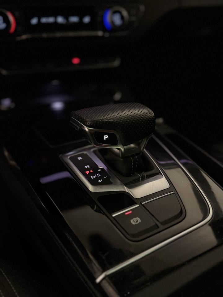 2022 Audi Q5 PROGRESSIV | NARDO | BLACK OPTICS | SLINE | Photo