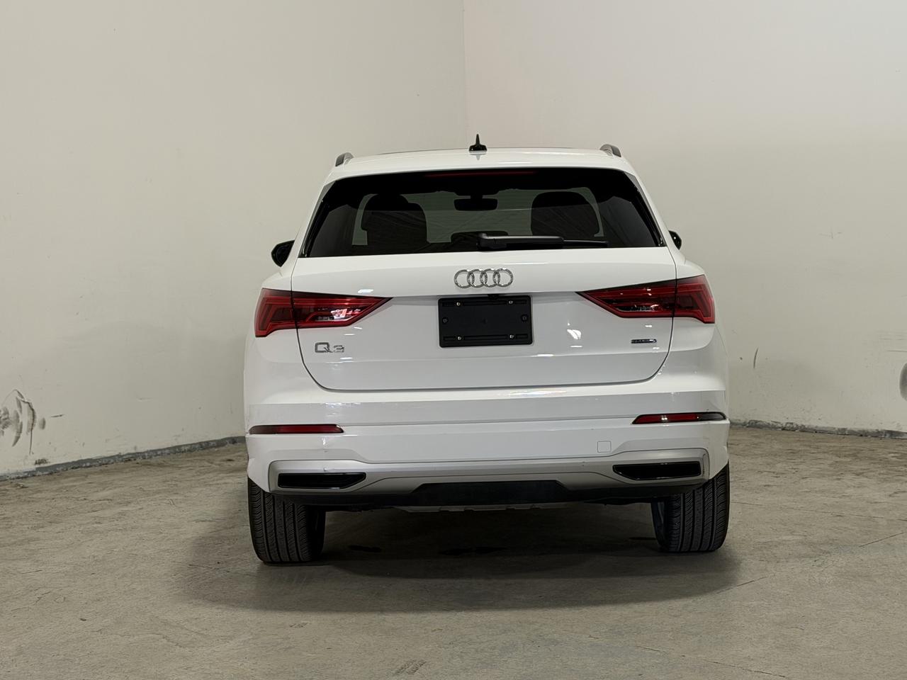 2022 Audi Q3 LEATHER | CARPLAY | ROOF | Photo4