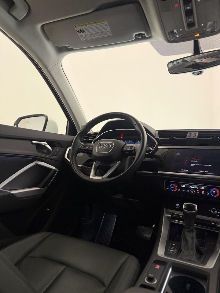 2022 Audi Q3 LEATHER | CARPLAY | ROOF | Photo