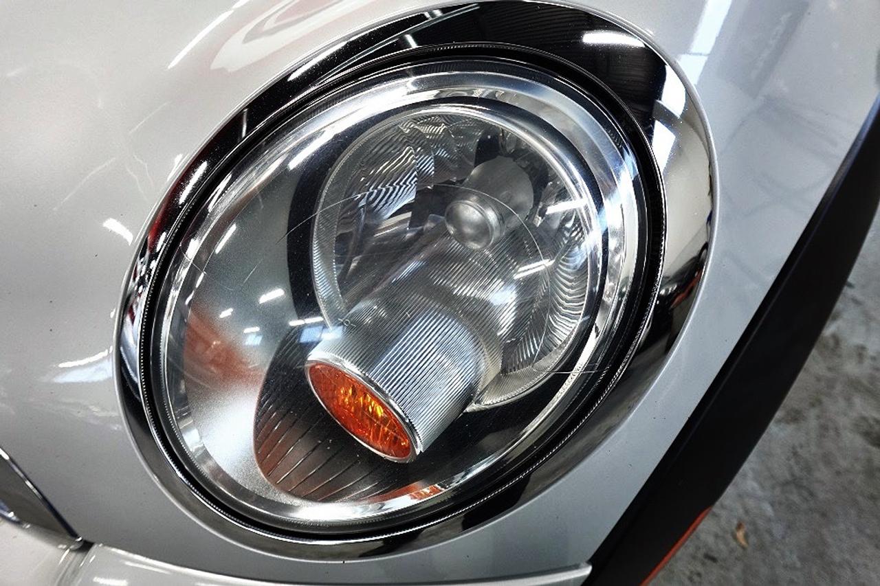 2015 MINI Cooper Convertible LOW KM.WELL MAINTAIN,0 CLAIM .AUTO Photo