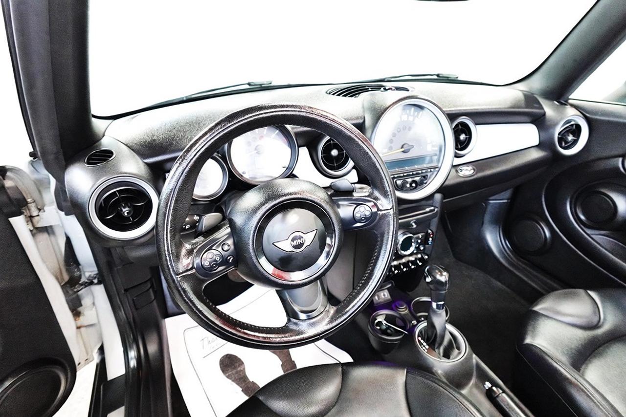 2015 MINI Cooper Convertible LOW KM.WELL MAINTAIN,0 CLAIM .AUTO Photo