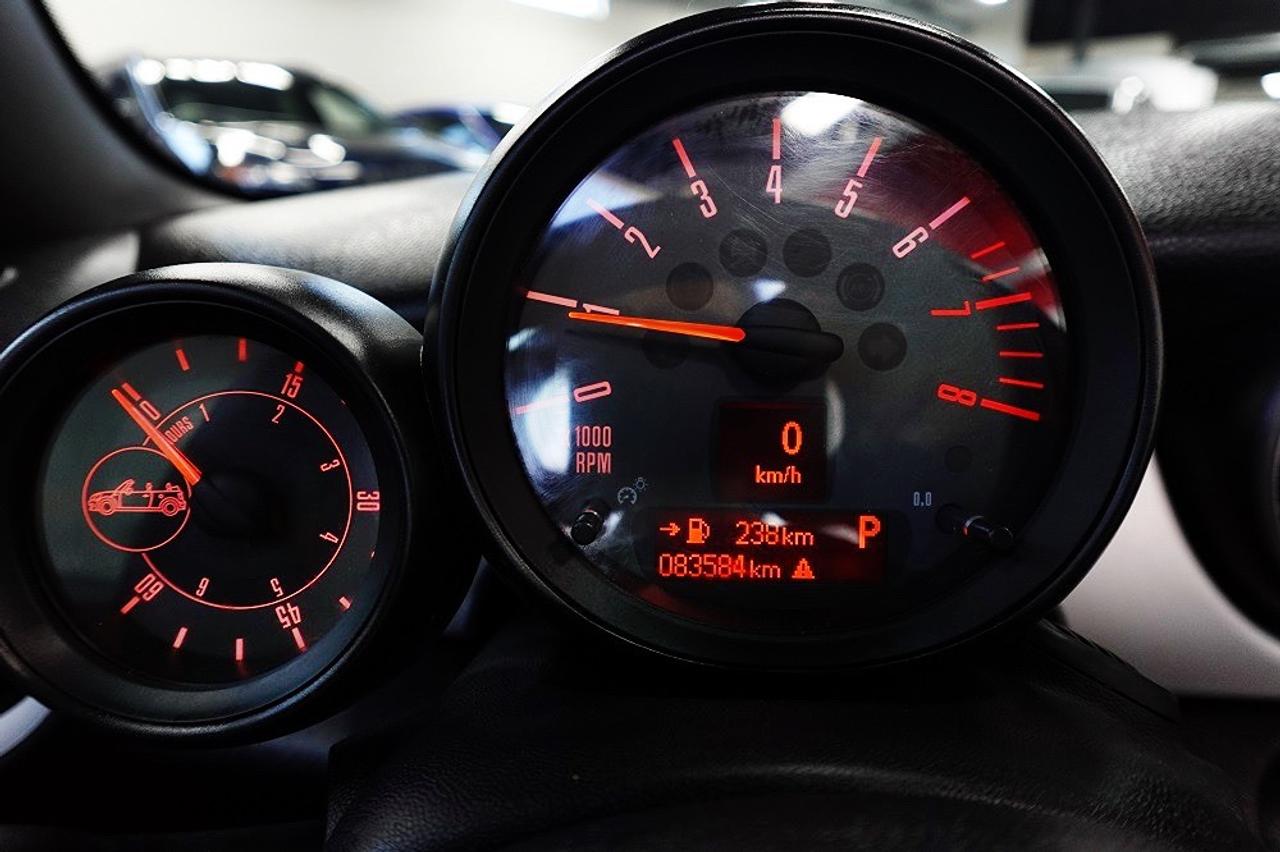 2015 MINI Cooper Convertible LOW KM.WELL MAINTAIN,0 CLAIM .AUTO Photo