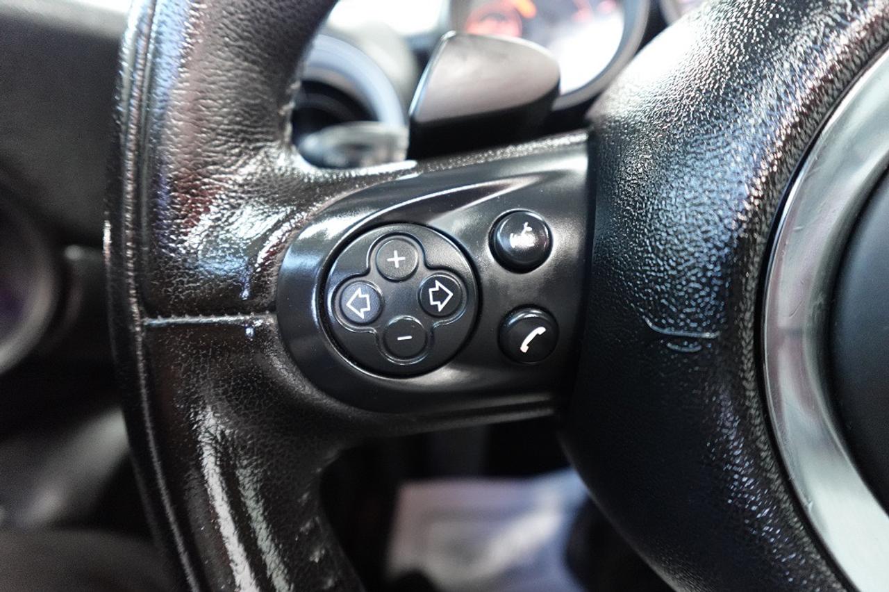 2015 MINI Cooper Convertible LOW KM.WELL MAINTAIN,0 CLAIM .AUTO Photo