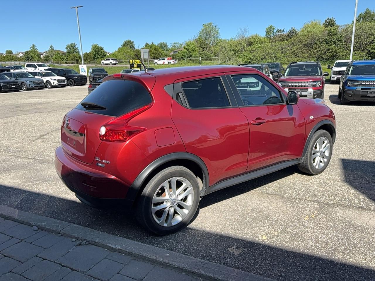 2014 Nissan Juke SL, AWD, NEWER TIRES/BRAKES! LEATHER, AS TRADED Photo