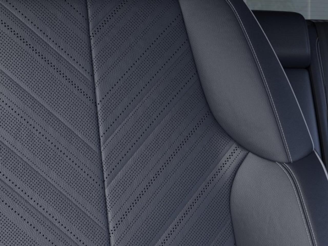 2026 Cadillac OPTIQ Premium Luxury  PREMIUM LUXURY, AWD Photo