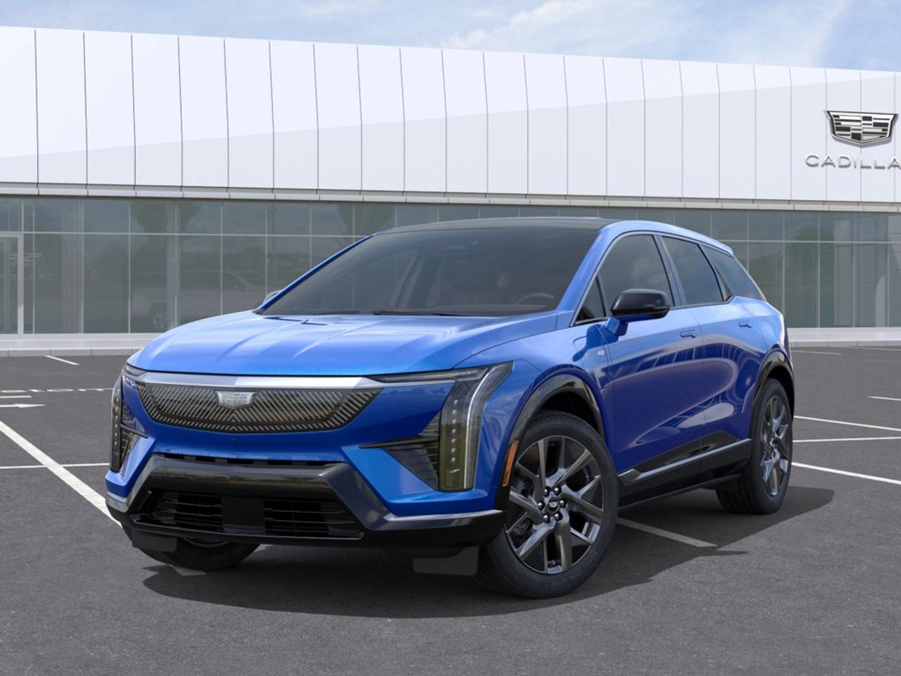 2026 Cadillac OPTIQ Luxury  LUXURY, AWD, PUBLIC CHARGE PACKAGE Photo