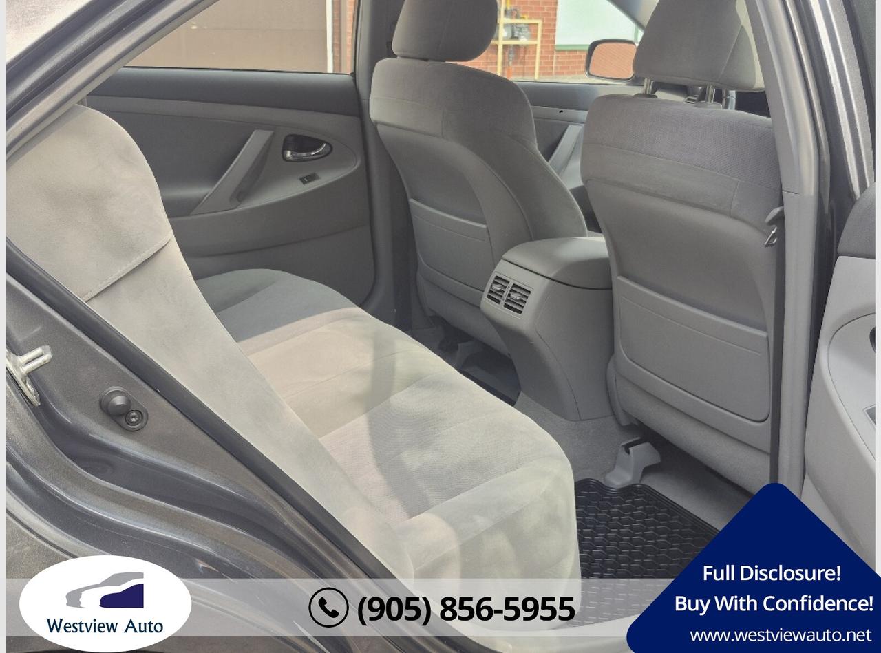 2010 Toyota Camry Hybrid Photo