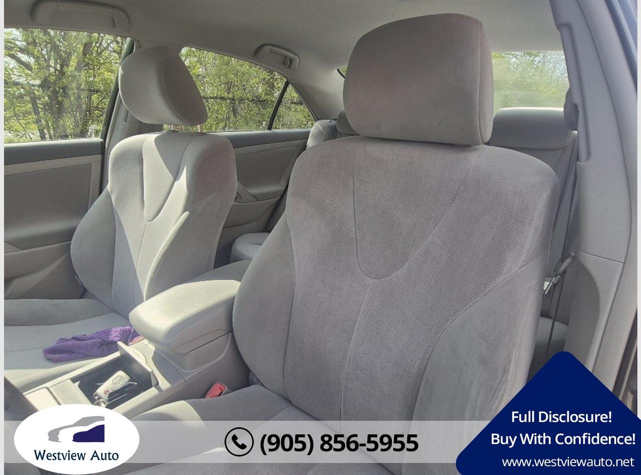 2010 Toyota Camry Hybrid Photo