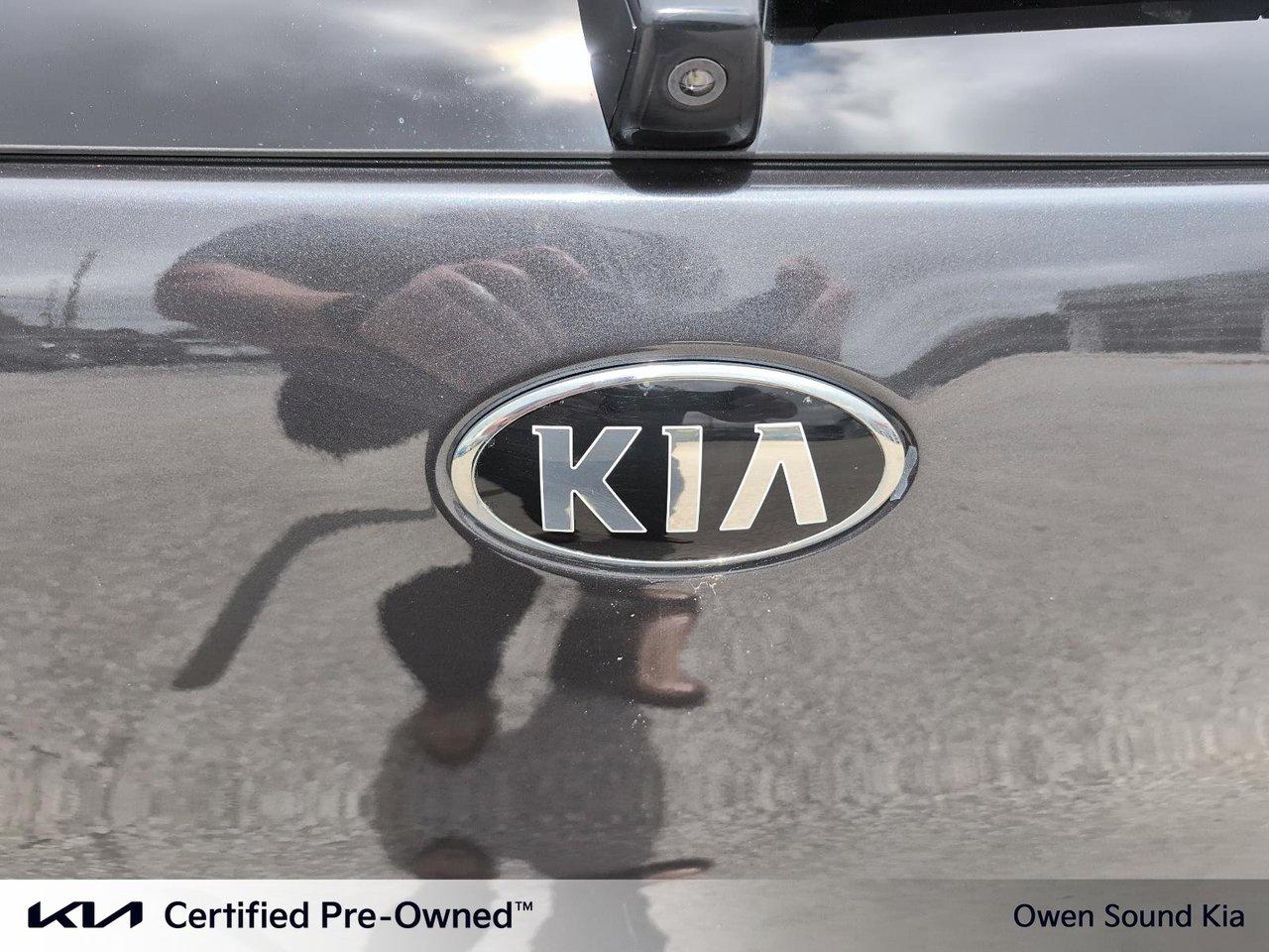 2021 Kia Niro Plug-In Hybrid EX Premium Photo