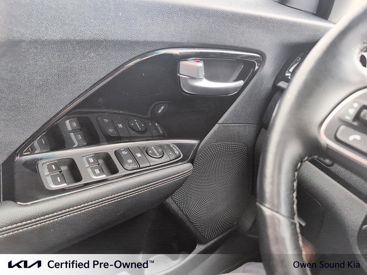 2021 Kia Niro Plug-In Hybrid EX Premium Photo