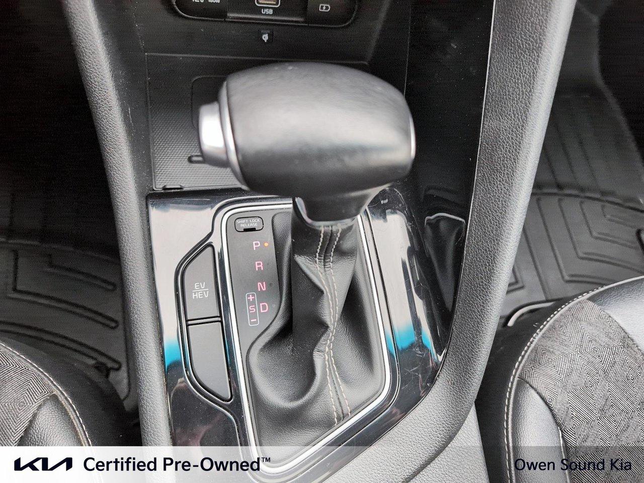 2021 Kia Niro Plug-In Hybrid EX Premium Photo