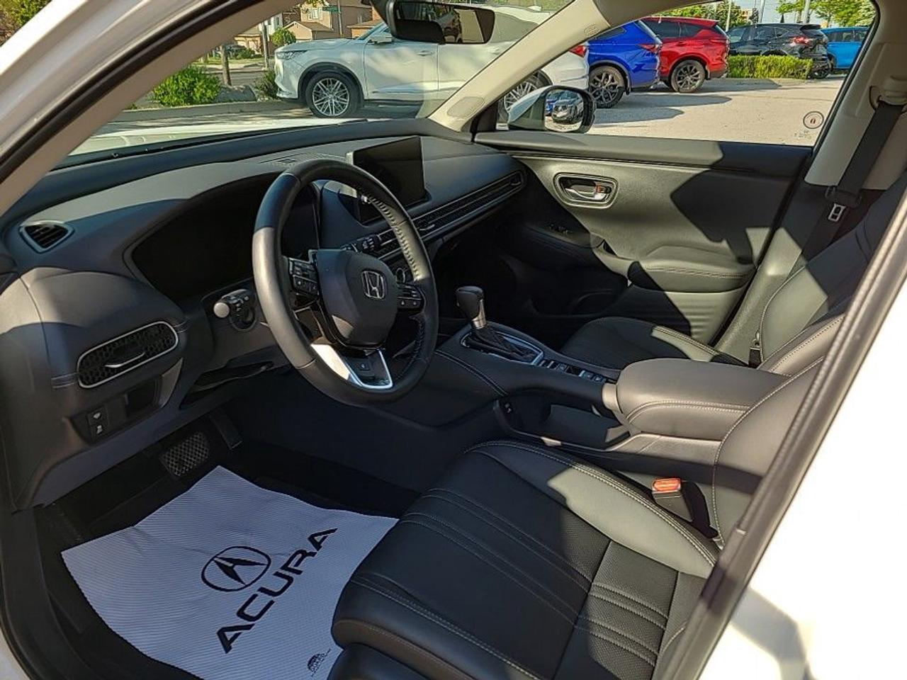 2026 Honda HR-V EX-L AWD CVT (Top Line Model) Photo